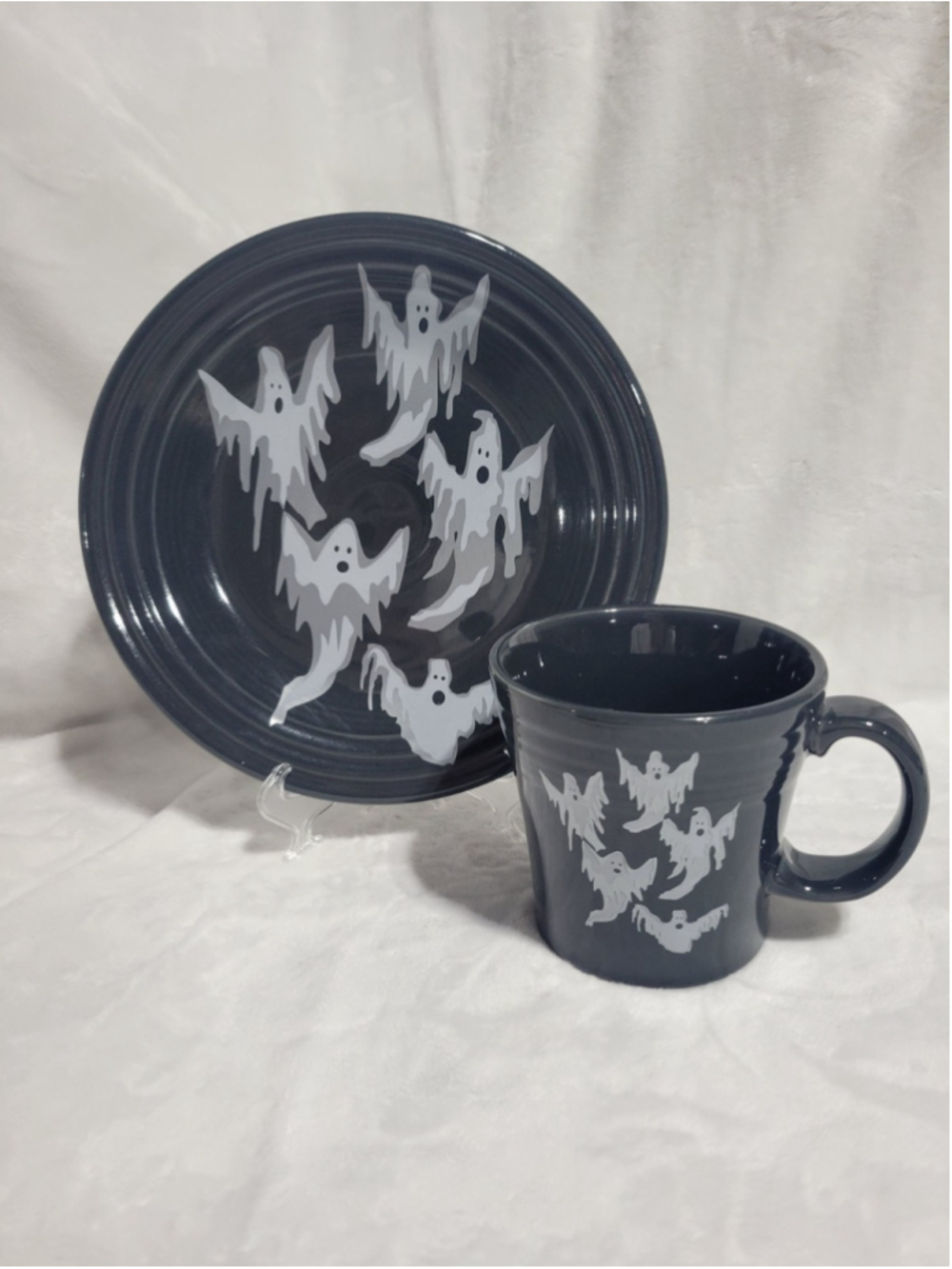 Fiesta Halloween Ghosts Mug & Plate Set Slate Gray White Ghost Fiestaware